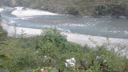 दार्चुलाको चमेलिया नदीमा बगेर पुरुषको मृत्यु