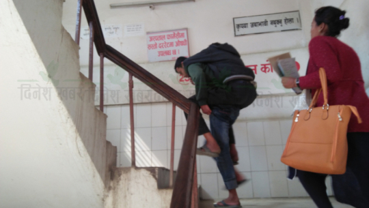 Broken elevator causes problem at Seti Zonal Hospital