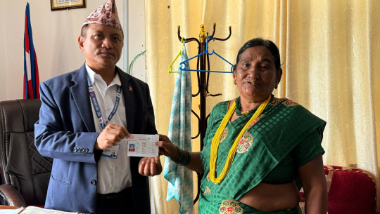 अछामकी भूमिसराले ८० वर्षमा पाइन नागरिकता