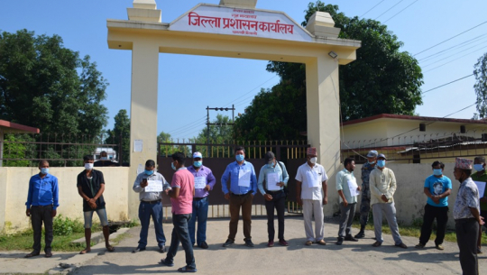 Sit-in protest organised in Dhangadhi demanding investigation of journalist Nirmala Paharai’s death