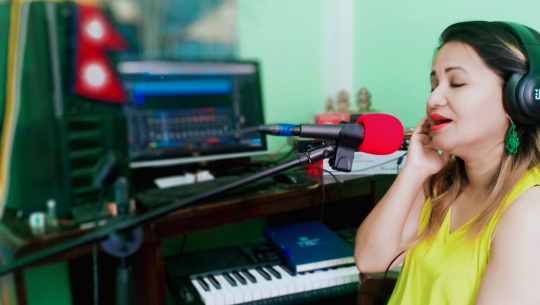 इनास ग्लोबल गायन तथा नृत्य प्रतियोगितामा निर्णायक बनिन गायीका मल्ल