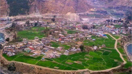 बझाङको सदरमुकाम चैनपुरमा खानेपानी