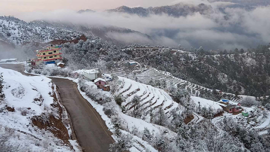 तराईमा हुस्सुको प्रभाव, उच्च पहाडी क्षेत्रमा हल्का वर्षा र हिमपातको सम्भावना