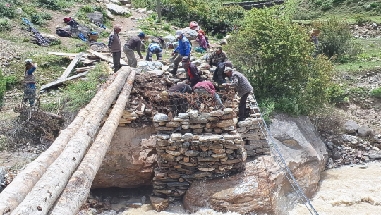 लिपुलेकमुनिका गाउँका पीडाः ‘ न बाटो छ, न सञ्चार’