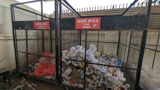 सेती प्रादेशिक अस्पताल धनगढीले फोहर बिक्री गरेर कमायो ५ लाख