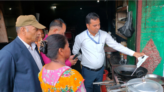 कञ्चनपुरको झलारीका होटल तथा रेष्टुरेन्टमा प्रयोग हुने चिल्लो पदार्थमा ‘ट्रान्सफ्याट’को मात्रा उच्च