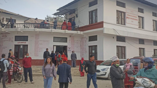 मालपोत कार्यालय धनगढीमा यसरी गरियो सुटुक्क कर्मचारी भर्ना