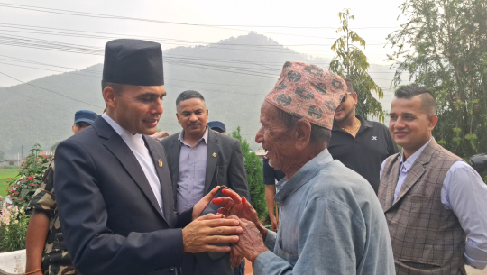 सामाजिक सञ्जालमा फैलिएका सूचना आधिकारिक हुन वा होइन भनेर चिन्न आवश्यकः सञ्चारमन्त्री डा तिमिल्सिना