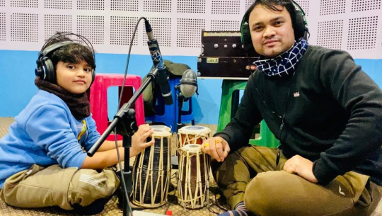१३ वर्षीय संगीतकार थापाको गीतमा ८ वर्षीय रिदम गन्धर्वको डेब्यू