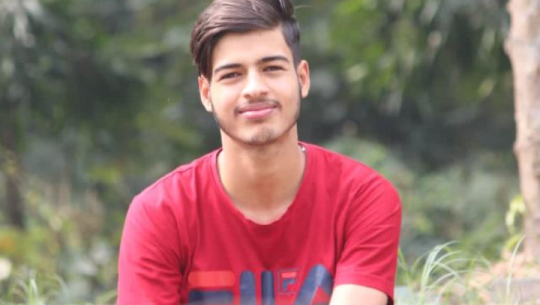 म त्यहाँ पक्कै हुने छु !