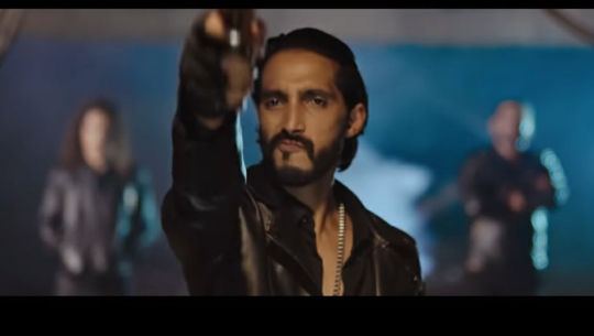 ‘चिसो एस्ट्रे’मा शहर छिरेका मदनको कथा, मुख्य भूमिकामा धनगढीका दिव्य देव