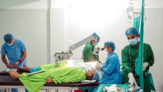 धनगढीको वडा विशेषज्ञ स्वास्थ्य क्लिनिकबाट रेफर गरिएका २९ जनाको नि:शुल्क शल्यक्रिया
