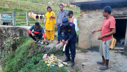 बैतडीमा ५३ हजारका अखाद्य सामग्री नष्ट
