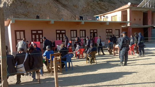 फर्जी मत खसाएको उजुरी परेपछि बाजुरामा मतगणना अनिश्चित