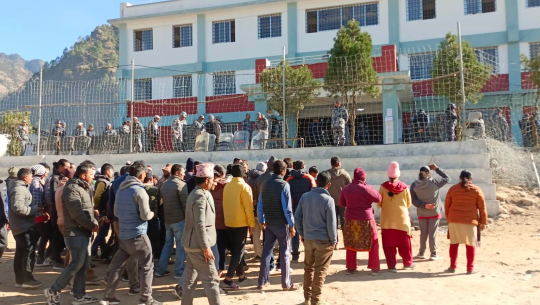 बाजुरामा मुचुल्काभन्दा ४० भोट बढी भेटियो, मत गणना स्थगित 