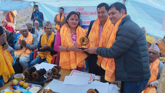 डोटीको उच्चाकोटमा स्वास्थ्य शिविर, हजार बढीको उपचार