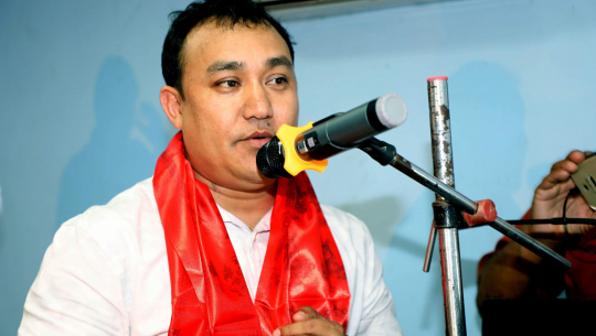 राष्ट्रिय लोकदोहोरी प्रतिष्ठानमा रमेश बिजी