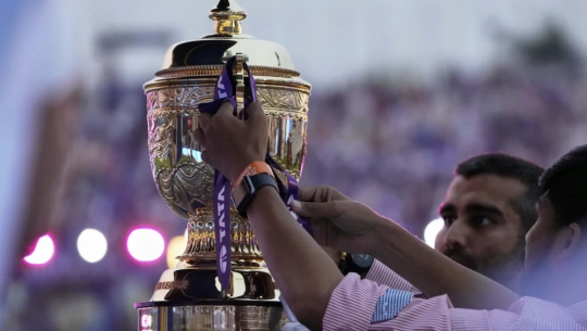 आइपिएल अनिश्चित कालका लागि स्थगित