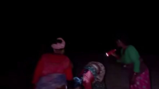 पूर्वीचौकीमा स्वास्थ्यकर्मी समयमै नपुग्दा बाटोमै सुत्केरी, अस्पतालको सेवा प्रवाहमाथि प्रश्न 