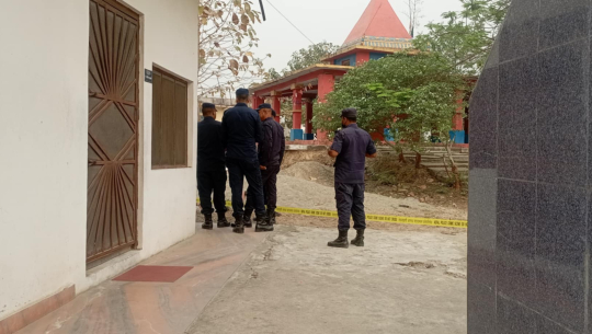 अत्तरियाको दुर्गा मन्दिरमा ढुङ्गाले हानेर एक जनाको हत्या