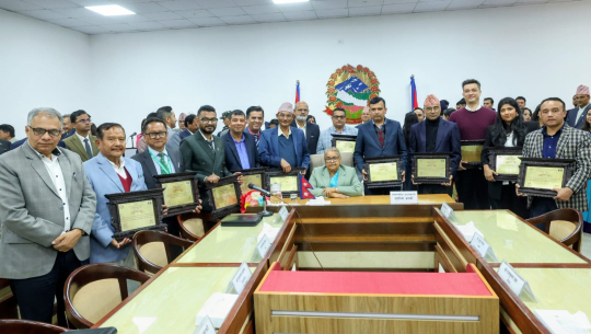 सामाजिक सुरक्षा कोषले गर्‍यो धनगढीको नवजीवन अस्पताललाई सम्मान 