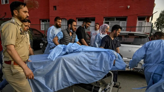 भारतको जम्मु–कश्मीरमा आतंकवादी आक्रमण, १ नेपालीसहित २६ जनाको मृत्यु