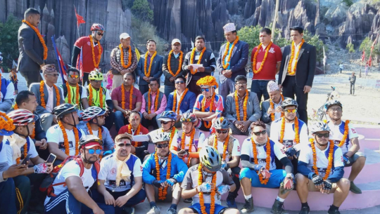 Promotion of tourism in the far-west region executed by cyclists
