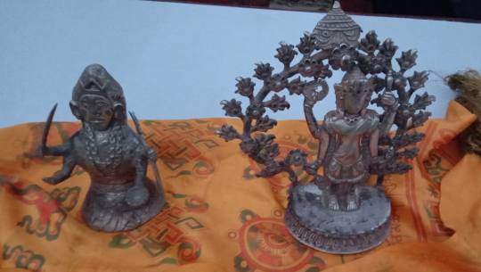 जग खन्ने क्रममा २९ वटा कलात्मक मूर्ति भेटिए