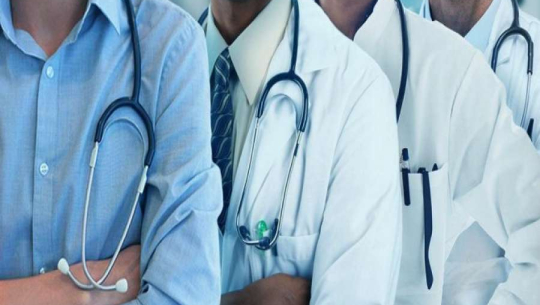 चितवनमा सय बढी चिकित्सक स्वास्थ्यकर्मीमा कोरोना सङ्क्रमण