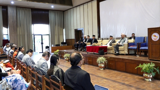 एमालेले प्रधानमन्त्रीले भारत भ्रमणमा दिएको अभिव्यक्तिको संसद्मा जवाफ माग्ने