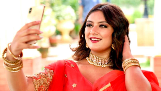 अभिनेत्री वर्षालाई कोरोना सङ्क्रमण