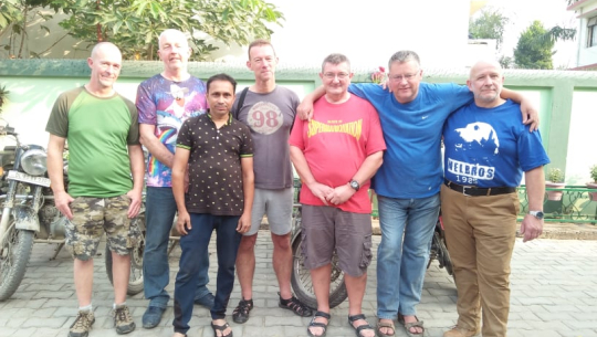 बेलायतबाट धनगढी पुगेका पर्यटकको अनुभुती : सुने जस्तै लाग्यो नेपाल