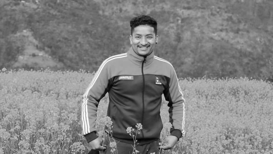 होलीको रंग नमेटिदै अस्ताए डडेल्धुराका भण्डारी