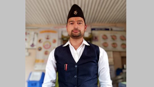 बैतडेली भाषामा मात्रै टिकटक बनाउने कञ्चनपुरका विकास, भाइरल बन्न होइन भाषा संरक्षण गर्न