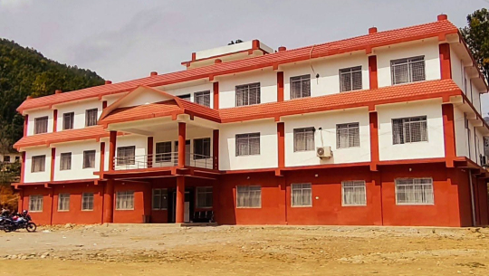 डोटीको शिखर नगरपालिकाले आइतवार बिदाबारे संघीय सरकारसँग समाधान माग्यो