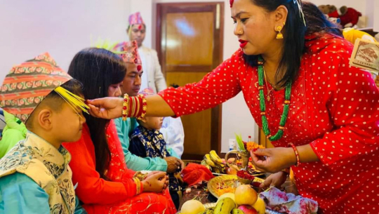 दशैंको टीकाको उत्तम साइत ११ बजेर ३६ मिनेटमा