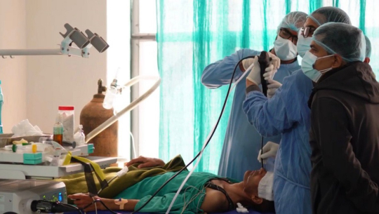 मन्त्र अस्पतालमा सुदूरपश्चिममै पहिलो पटक ब्रोंकोस्कोपी सेवा सुरु  