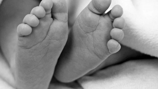  डोजरले खसालेको ढुंगा लाग्दा ६ वर्षका बालकको मृत्यु