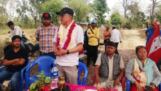 मुल प्रबाहबाट काँग्रेस साईड लाग्दैनः सभापति बलायर