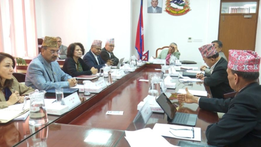 निर्वाचनमा तीन दिन सार्वजनिक बिदा