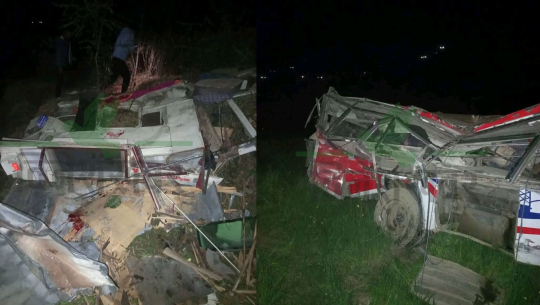 बैतडीमा जन्ती बोकेको बस दुर्घटना, १६ जना घाइते