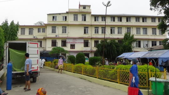 सुदूरपश्चिममा कोरोनाविरूद्धको लडाइमा अग्रपङ्क्तिमा खटिएका स्वास्थ्यकर्मीले पाएनन् जोखिम भत्ता