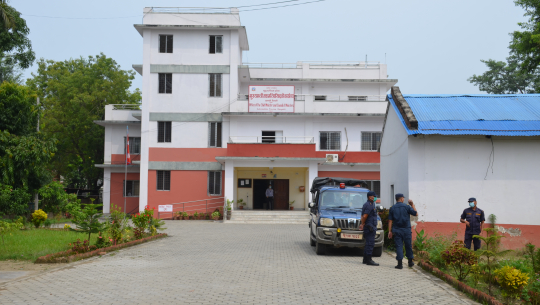 सुदूरपश्चिम सरकार आर्थिक चलखेलमा ऐन विपरित कर्मचारी सरुवा गर्दै