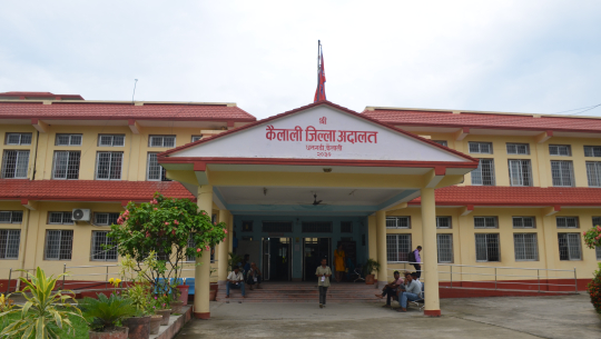 कैलाली अदालतबाट पेस्तोल र गोली चोरी