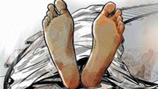 बझाङमा नयाँ वर्ष मनाउन भारतबाट घर फर्किरहेका एकजनाको ढुङ्गा लागेर मृत्यु