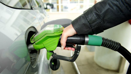 पेट्रोलमा १० प्रतिशत इथानोल मिसाउने नीति कार्यान्वयनको तयारीमा