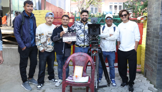 फिल्म निर्माणमा सलोन बस्नेत