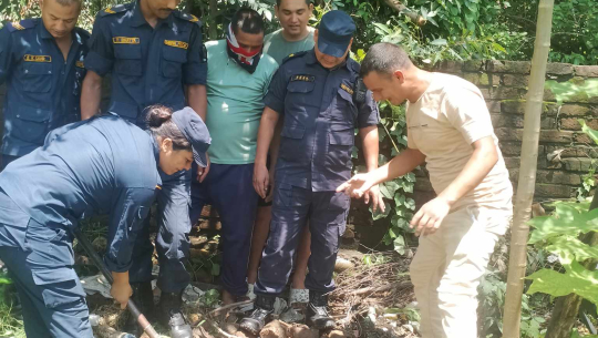 कञ्चनपुरको भीमदत्तबाट अबैध माछा बरामद