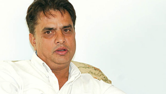 कलाकार हरिवंश आचार्य दम्पतीलाई कोरोना संक्रमण