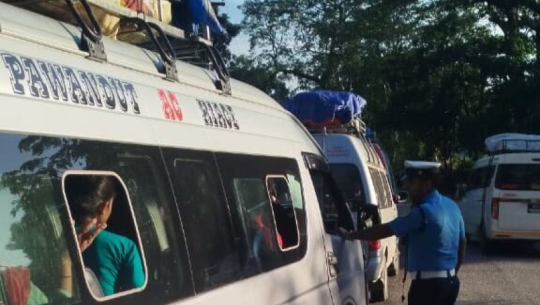 Kailali traffic police launch drug testing campaign, five drivers arrested for driving under influence